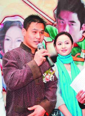 击败普京保镖散打王联手钟丽缇进军娱乐圈