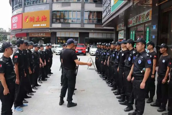 广州黑豹保安服务