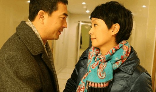 王海燕前夫是谁? 张嘉译娶王海燕老来得女成女儿奴