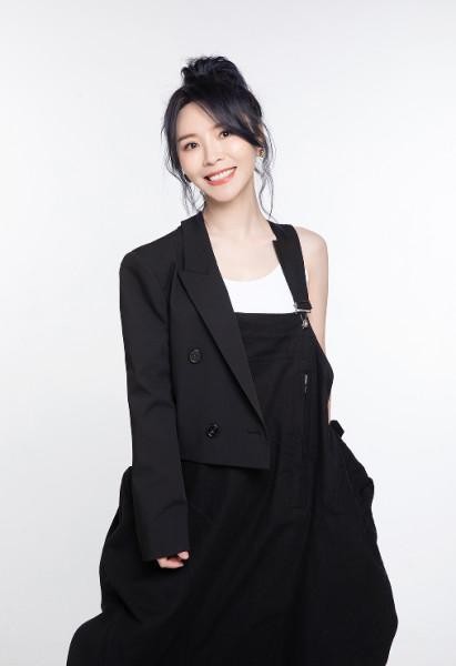 黄雅莉的经纪人丨“从超级女声到创作型歌手”