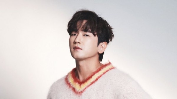 曝韩国爱豆被骗26亿，欲花钱摆平性骚扰案，疑似神话成员李玟雨