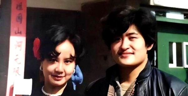 刚刚了解了一下刘欢的女婿陈诗洋,没想到他不仅是普通“星婿”,背后故事远比想象中更加丰富多彩,令人重新认识这位低调才俊