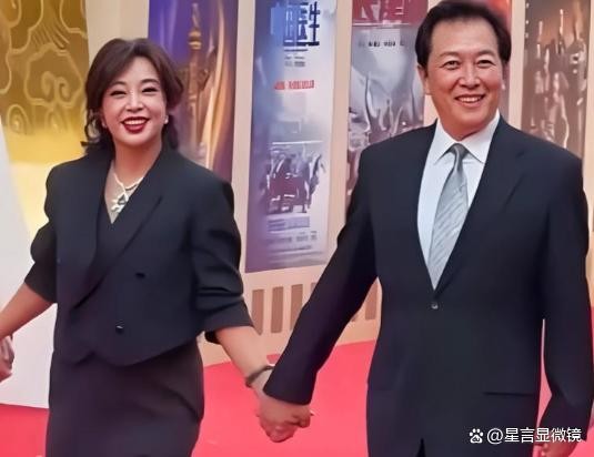 72岁唐国强终揭与刘晓庆真实关系,曾志伟当场傻眼