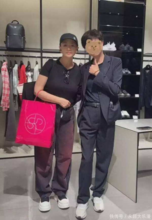 宋丹丹日本团聚惊艳,赵婷素颜大变样引热议!