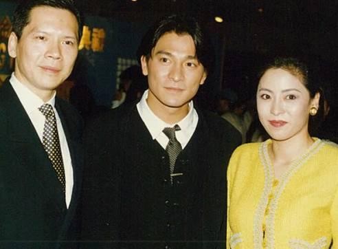 她借刘德华千万却不打欠条!年近六十被向华强宠了三十七年!