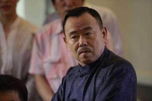 与赵本山决裂的明星: 范伟最决绝, 张纪中第三, 最后一位是少将