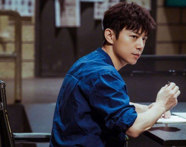 何炅的好人缘是看人下菜碟?黄磊一句点评,暗示了他真实的一面