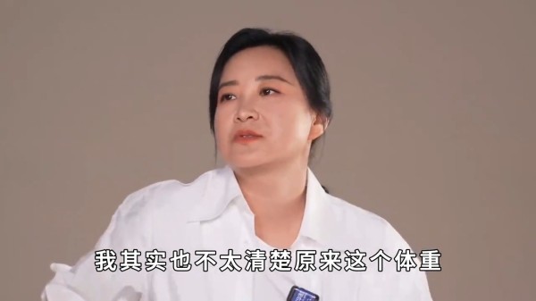 贾玲承认体重反弹,减肥后她的观众缘为何变差?