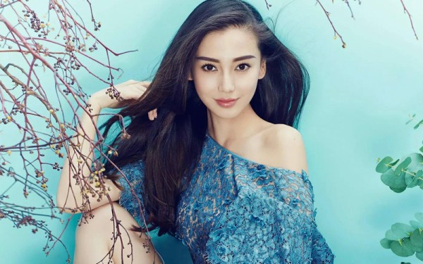 香港人与国际友人相遇的机会多