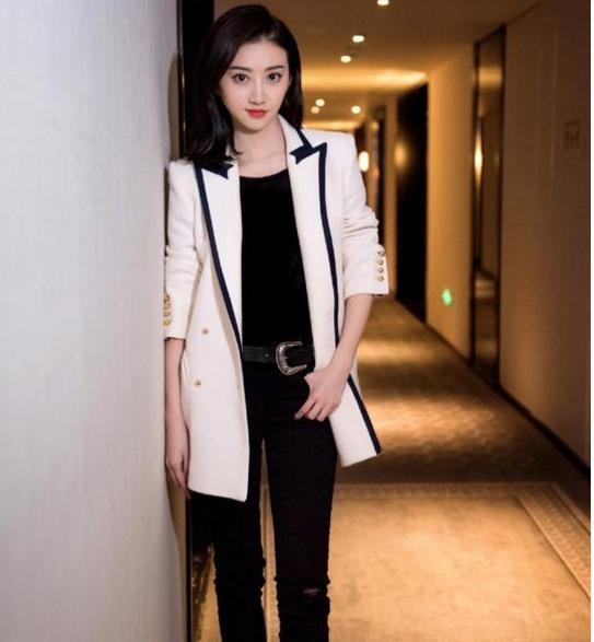 网传景甜陈柏霖在一起了?私下和张继科毫无互动?他俩明明很甜蜜