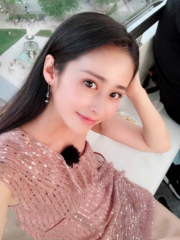 谢娜应采儿颖儿录节目遇素人的反应各不同,细节透露辣妈间的关系