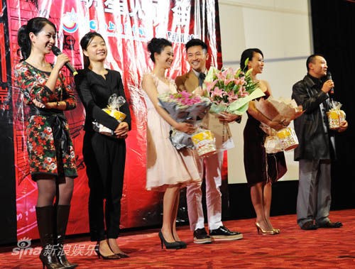 影迷见面会暧昧互动