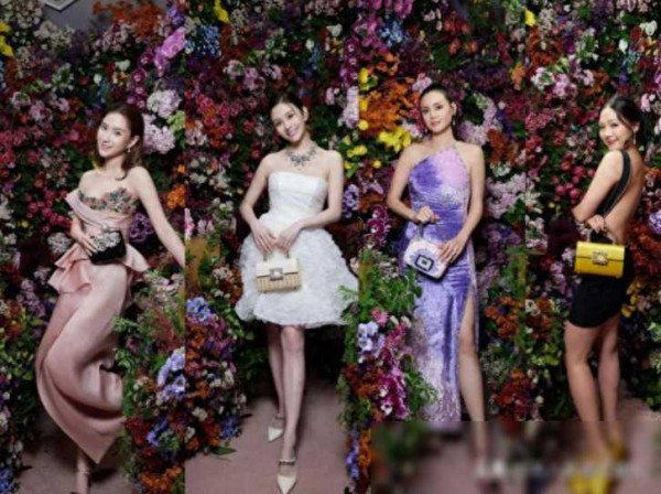 港圈名媛合照揭秘:明星在真豪门面前的“卑微”