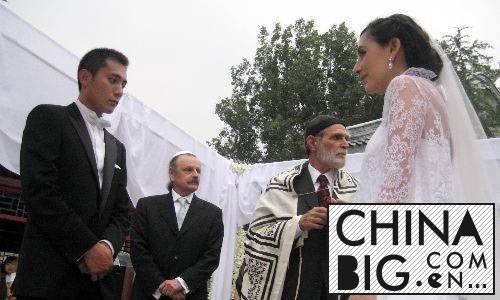 刘烨与老婆安娜的美好爱情史家庭资料曝光