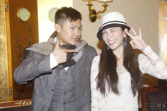 印小天(左)和边潇潇(资料图)