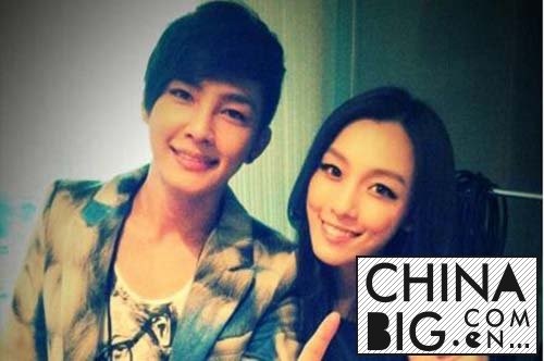 崔珉豪与宋茜是什么关系? 崔珉豪喜欢宋茜是真的吗?