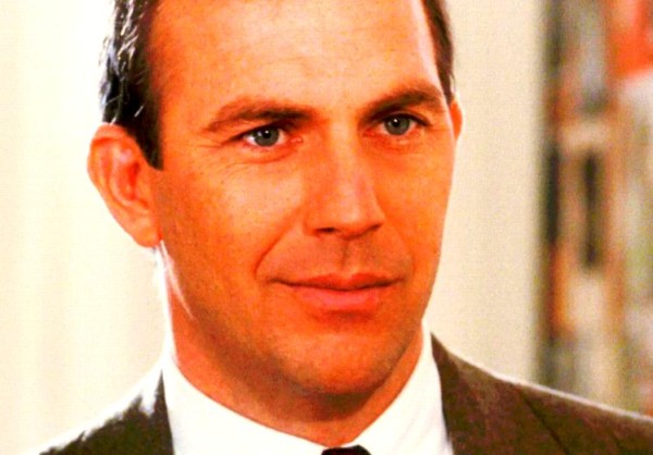 《保镖》:经典之名背后的真实价值探讨