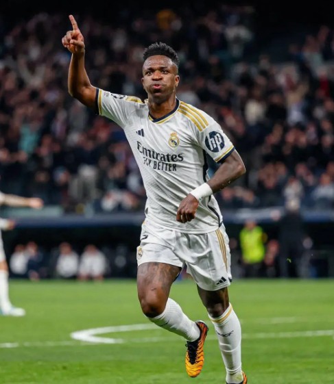 再见皇马!2亿巨星怒怼主帅,安切洛蒂回归说情,也难保住他