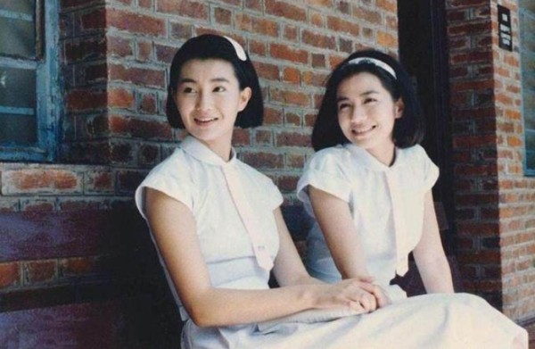 张曼玉钟楚红,无话不谈的好闺蜜原来是塑料姐妹花?