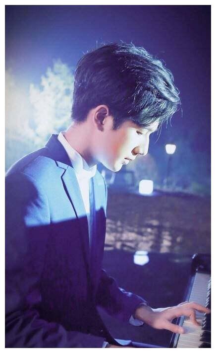 猫妹妹忘恩负义手撕李明霖,中间窜出来的达少又是谁