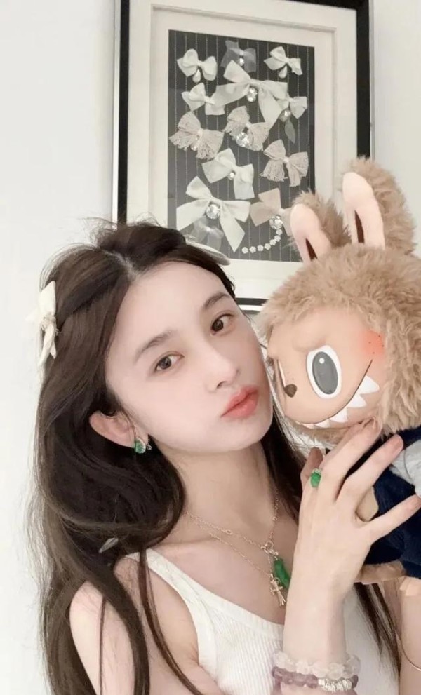 赵樱子直播曝分手内幕男友爆红后性格大变