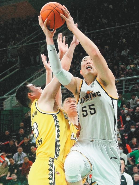 辽篮五虎将|韩德君:坚守背后的情义无价