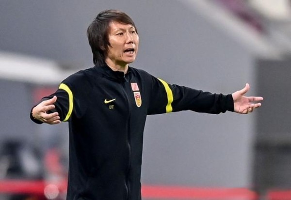 给李铁上课?卡纳瓦罗更新社交媒体,两大国脚默契配合太精彩