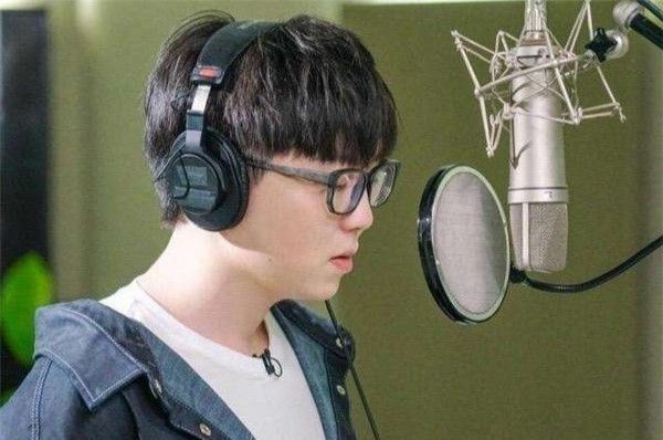 毛不易和梁博是李健最欣赏的两个90后歌手,为何最后差距越来越大