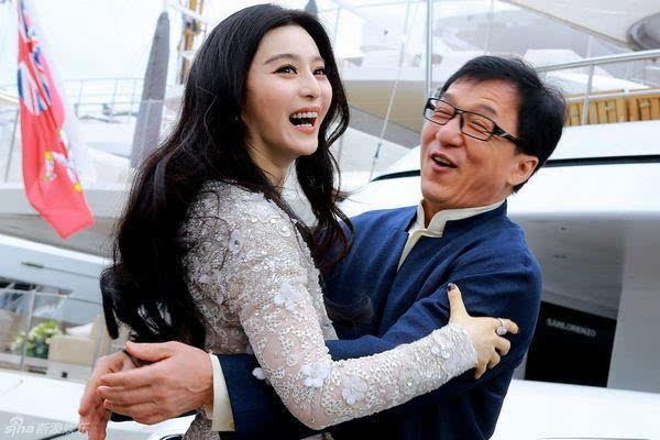 成龙终于承认他与范冰冰的关系!网友:难怪会那么对待范冰冰