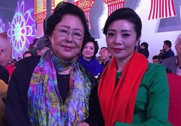 著名歌唱家李丹阳近照, 舅舅背景太强, 曾开宝马与交警对撕惹非议