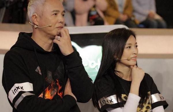 曾被誉为第一酒窝美女,后来做了别人的小三,如今家庭和睦幸福!