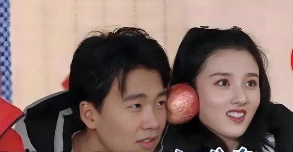 为什么娱乐圈明星尽量不要吵好友cp,因为宋伊人深陷舆论风波,王鹤棣也被牵连其中,友谊与公众形象难两全