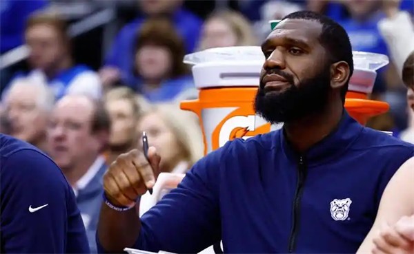 NBA中被伤病毁掉的天才球员谁最可惜