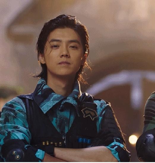 陈赫助力鹿晗新剧,孙红雷夸张艺兴是骄傲,谁说圈内没兄弟情