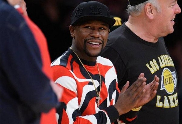 梅威瑟和泰森有矛盾?他们的关系其实很好,早年曾一起训练