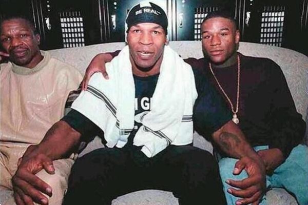 梅威瑟和泰森有矛盾?他们的关系其实很好,早年曾一起训练