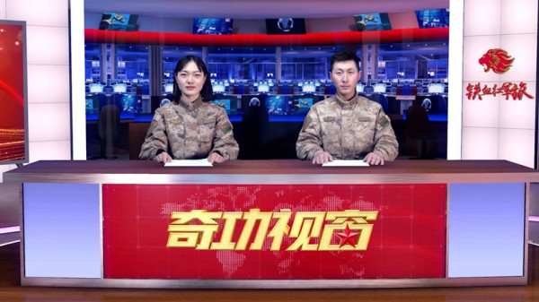 王凯馨主持军营节目。受访者供图