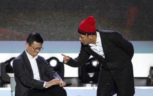 为什么宋小宝和马云的关系那么好?