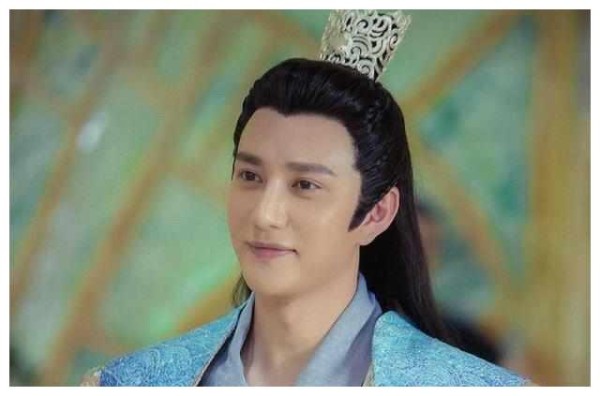 与冯绍峰神撞脸,出道10年不温不火,如今凭借《知否》终翻身