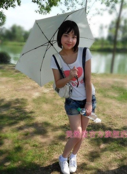 谢娜的亲妹妹拍拖后“圆”形毕露胖得惊人