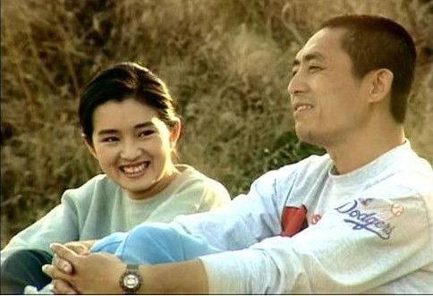 巩俐第一任男友是张艺谋吗?张艺谋看巩俐眼神不一般两人为何分手