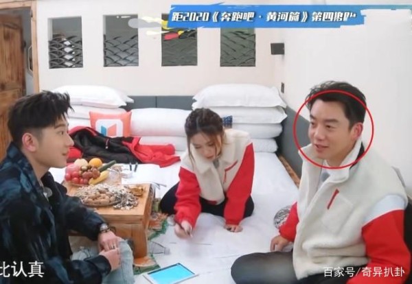 能治郑恺的只有杨颖,原本郑恺打算偷懒,女方这个举动让他听话