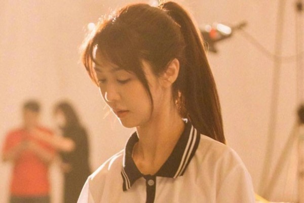 盘点演高中生的女明星(演高中生不违和的女明星)