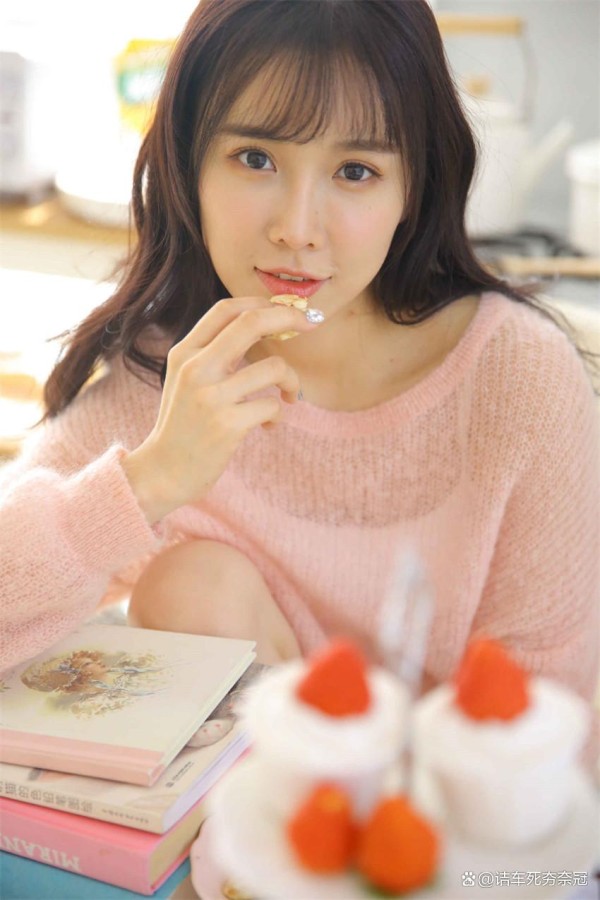 如何跟女孩子缓和关系?3招‘破冰话术’让她主动靠近你