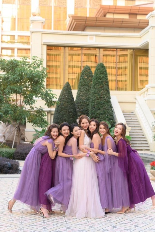 曾与黄宗泽传绯闻 20岁TVB小花与圈外男友结婚