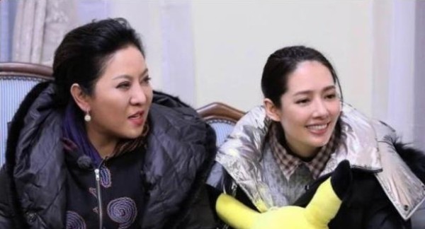 郭碧婷在娱乐圈经常是查无此人的状态，能嫁入向家，网友总结三点