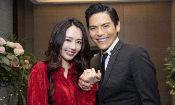 郭碧婷在娱乐圈经常是查无此人的状态，能嫁入向家，网友总结三点