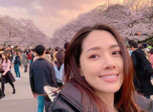 郭碧婷在娱乐圈经常是查无此人的状态，能嫁入向家，网友总结三点