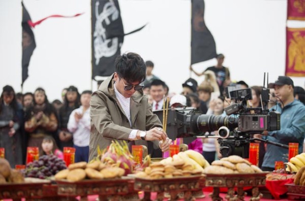 《霍去病》开机大典 主演张若昀