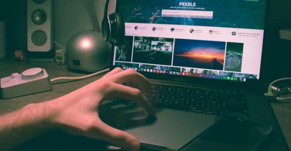 危机公关明星案例如何正确处理危机并赢得公众支持